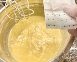Foto del paso 3 de la receta: Pastel cuatro cuartos con manzana
