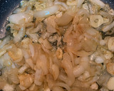 Foto del paso 2 de la receta: Magro de cerdo en salsa de ajo y cebolla