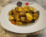 Foto del paso 6 de la receta: Salteado de pollo con calabacín, berenjena y zanahorias al curry