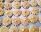 Foto langkah ke 3 dari resep Kue kacang(skipi).