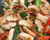 A picture of step 2 of Vegetable Stir-Fry (Vegan).