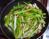 Foto del paso 3 de la receta: Pollo con morrones