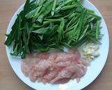รูปขั้นตอนการทำที่ 1 ของ เส้นหมี่ผัดผักบุ้งใส่ไก่