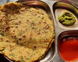 A picture of step 7 of Palak paratha (spinach paratha).