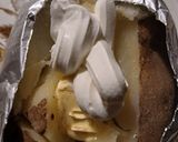 A picture of step 4 of VashBake Deluxe Stuffed Potato.
