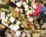 Foto del paso 2 de la receta: Cuscús de verduras 🍆🥕