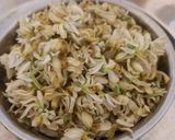 A picture of step 1 of Drumstick flower sabji.