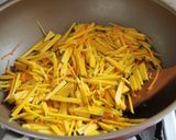 金瓜炒米粉的食譜步驟2照片