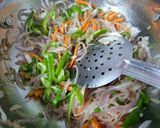 चाइनीज पट्टी समोसा (Chinese patti samosa recipe in Hindi) रेसिपी चरण 5 फोटो