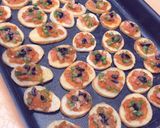 صورة لخطوة 3 من وصفة بيتزا البطاطس لذيذة 😋😍