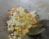 Foto langkah ke 2 dari resep Bihun Goreng siram bumbu Pecel.