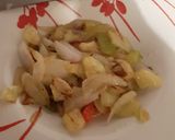 Foto del paso 1 de la receta: Espaguettis con Calabacín y verduras+carne picada