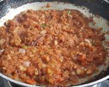A picture of step 6 of Achari Paneer Muter.