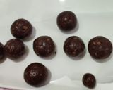 A picture of step 4 of Bb pops.