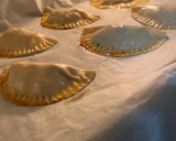 Foto del paso 6 de la receta: Empanadillas al horno con pollo y tomate