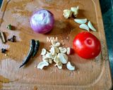 A picture of step 3 of Masala Pointed Gourd.
