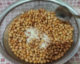 Foto langkah ke 4 dari resep Kacang Kedelai Goreng.