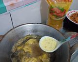 Foto langkah ke 7 dari resep Ayam Goreng Kremes.