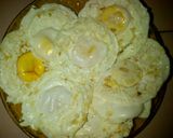 Foto langkah ke 1 dari resep Kuah Lemak Telur Mata Sapi.