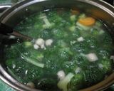 Foto langkah ke 6 dari resep Sup brokoli ayam simple.