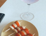 Foto del paso 3 de la receta: Brochetas de Fresa y Plátano - GinTonic de Fresa