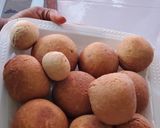 A picture of step 7 of Egg roll.