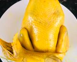Hình bước làm 3 của món Gà ủ muối hoa tiêu