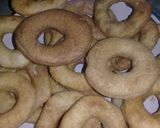 A picture of step 7 of Doughnuts.