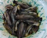 Foto langkah ke 1 dari resep Serundeng Ikan Pedas.