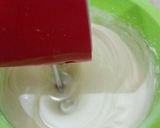 Foto langkah ke 2 dari resep Banana Roll Cake.