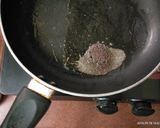 A picture of step 6 of Bread dhokla.
