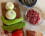 Foto del paso 1 de la receta: Potaje o menudo de mar y montaña típico de puerto real
