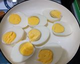 Foto langkah ke 1 dari resep Telur bumbu balado.