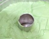 Foto langkah ke 4 dari resep Kue Bolu Pandan Jadul.