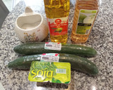 Foto del paso 1 de la receta: Salmorejo de pepino con yogur