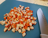 Foto del paso 3 de la receta: Bocaditos tropicales de Surimi!!