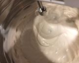 A picture of step 3 of Keto Pearl Fresh Cream Cake.