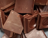 Foto del paso 1 de la receta: Turrón de pistachos y coco 🍫 (Mambo Cecotec)