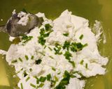 A picture of step 2 of Mediterranean Fish Pie.