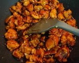 Foto langkah ke 4 dari resep Tumis Ayam Saus Mentega.