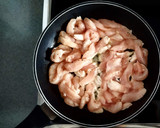 Foto del paso 1 de la receta: Tallarines con pollo al curry