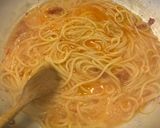 Foto del passaggio 1 della ricetta Spaghetti in padella 58 capriccio di pesce (Calabria) e tonno