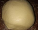 Foto del paso 2 de la receta: Galletitas secas de limón 🍋