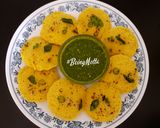 A picture of step 6 of Idli Dhokla.