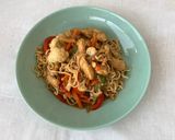 Foto del paso 9 de la receta: Mie-Noodles con pollo, verduras y salsa de ostras