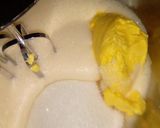 A picture of step 3 of Vanilla cup cake.