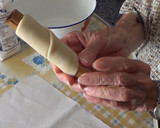 Foto del paso 3 de la receta: Tirabuzones o pestiños de azúcar