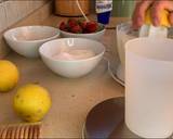 Foto del paso 1 de la receta Pastel helado de limón y fresas