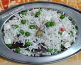 A picture of step 2 of Peas Pulao.