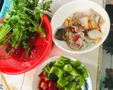 Hình bước làm 1 của món Mực xào cần